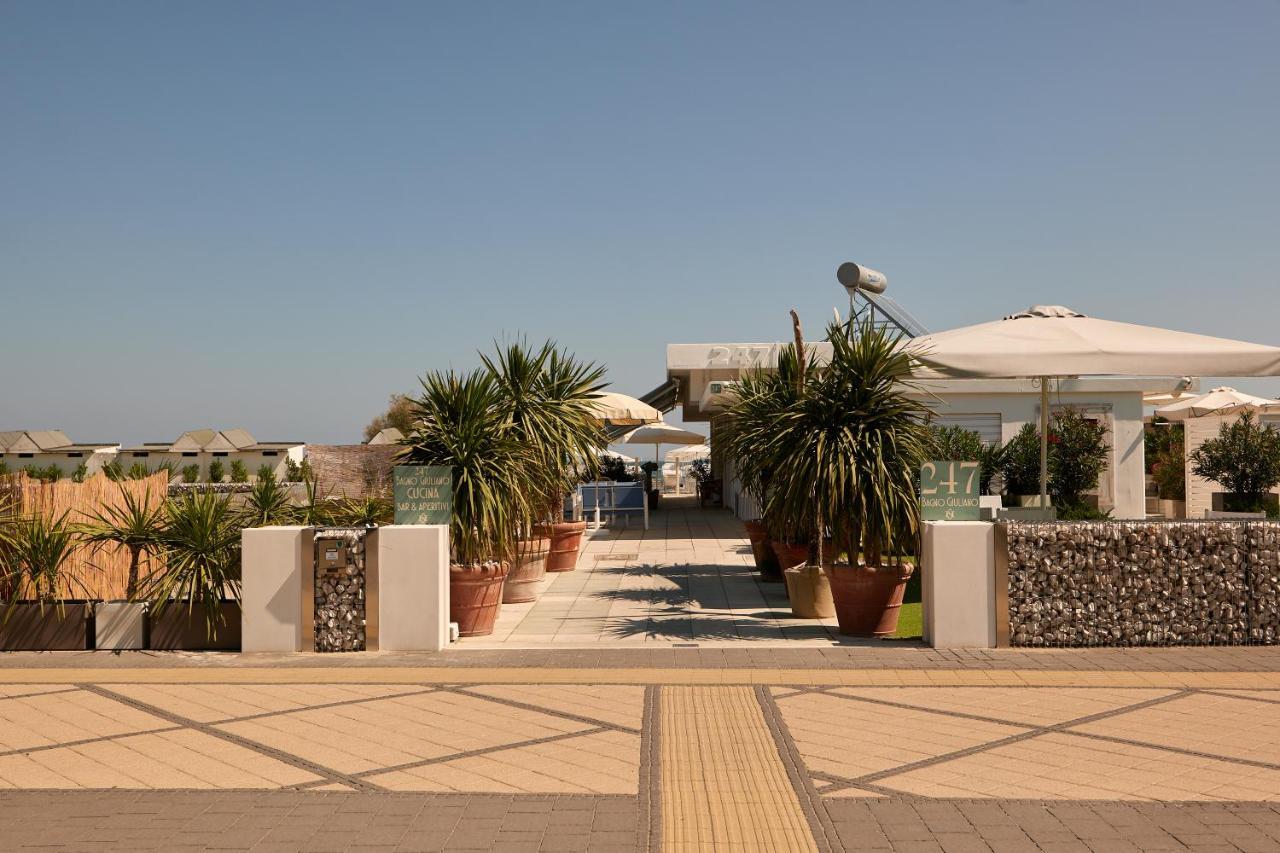Hotel Saraceno Resort With Private Beach Milano Marittima Eksteriør billede