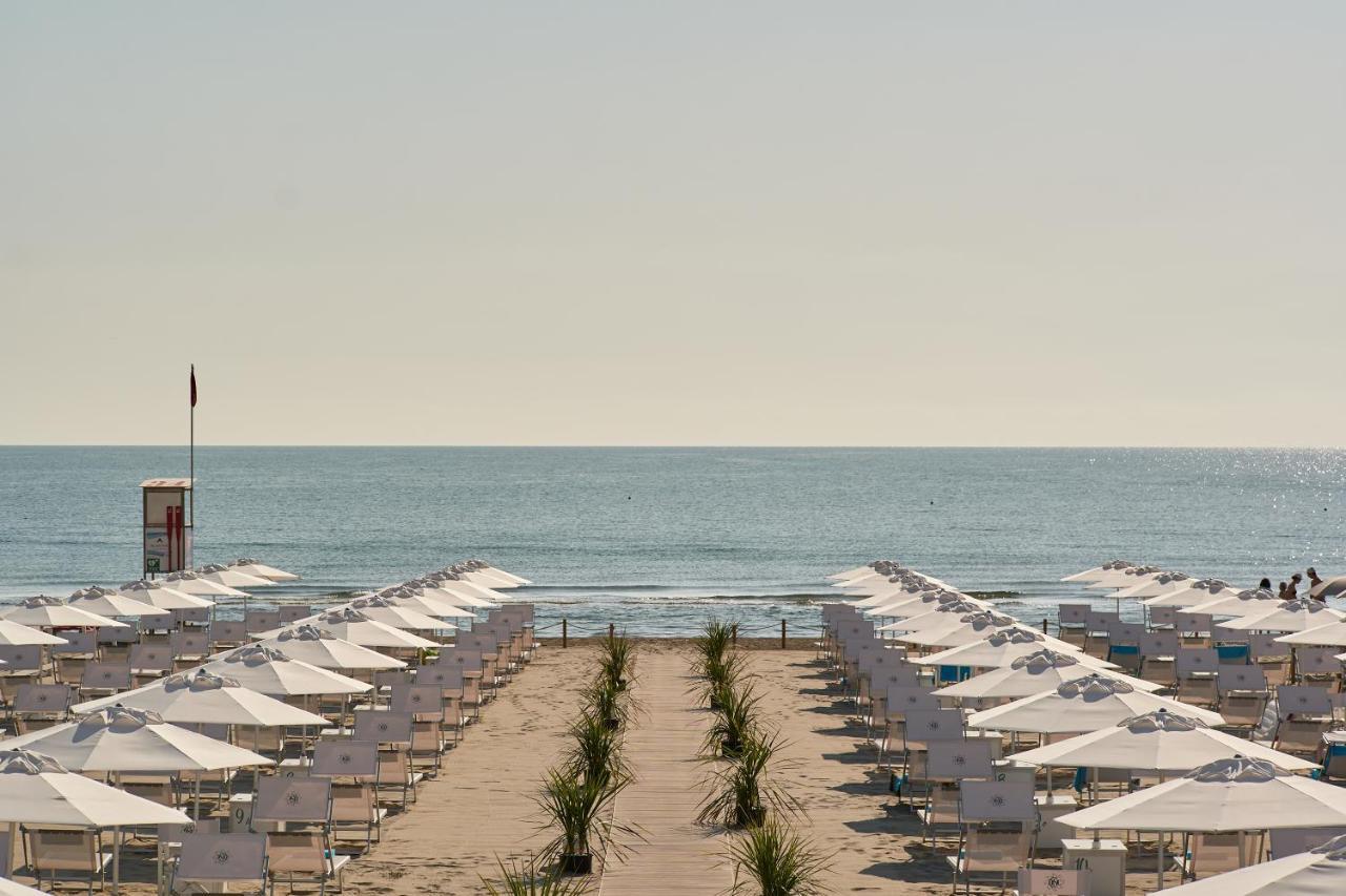 Hotel Saraceno Resort With Private Beach Milano Marittima Eksteriør billede