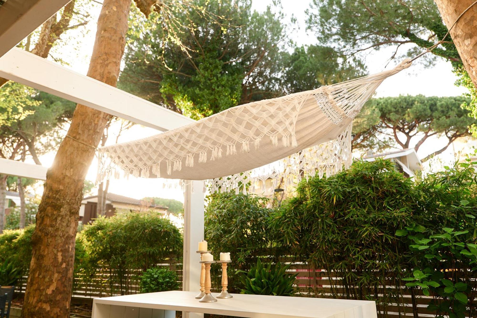 Hotel Saraceno Resort With Private Beach Milano Marittima Eksteriør billede